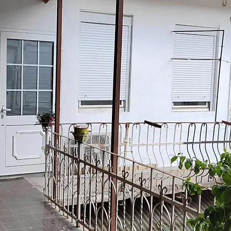 Aparthotel Restoran Orijent 5 Sombor Exterior foto