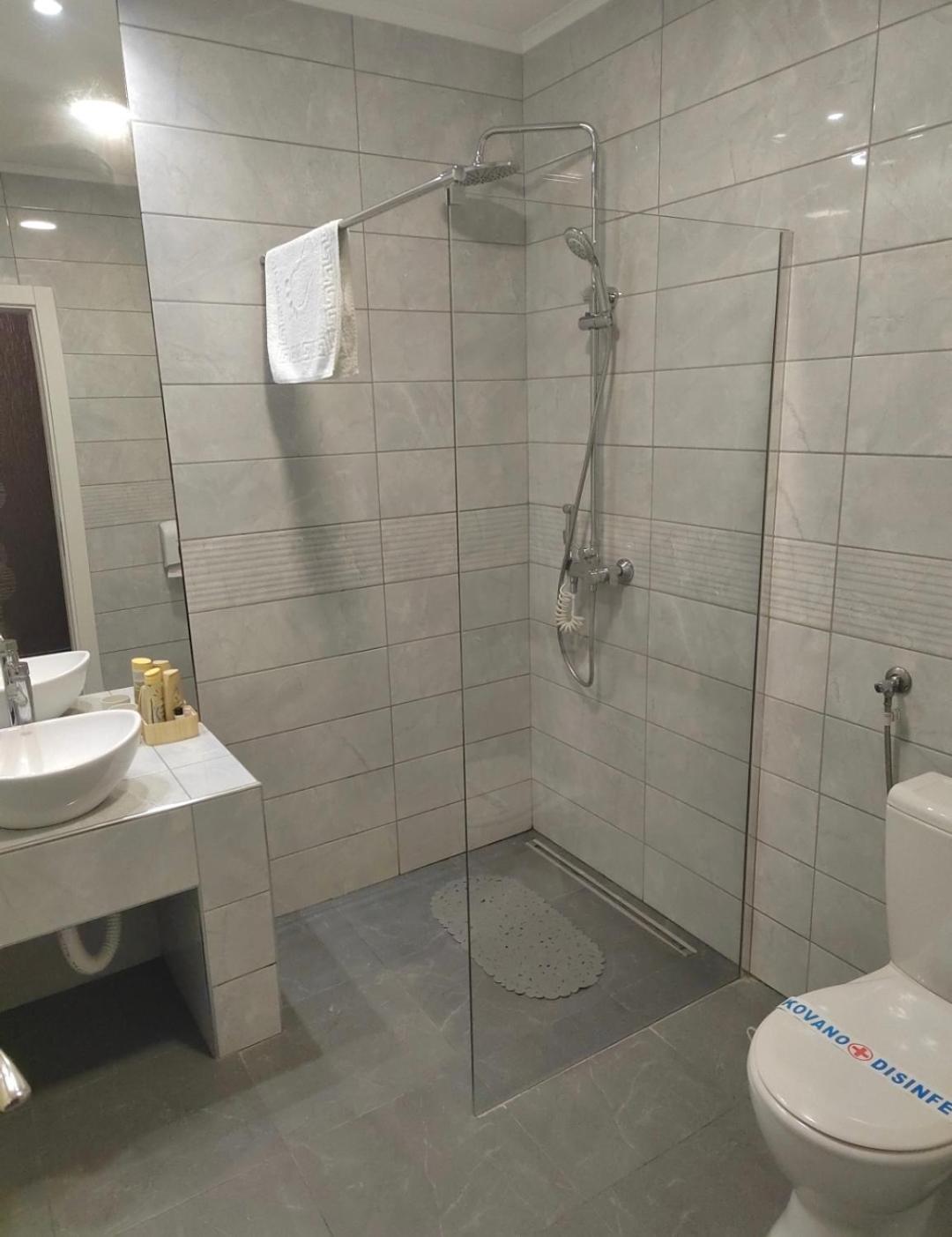Aparthotel Restoran Orijent 5 *