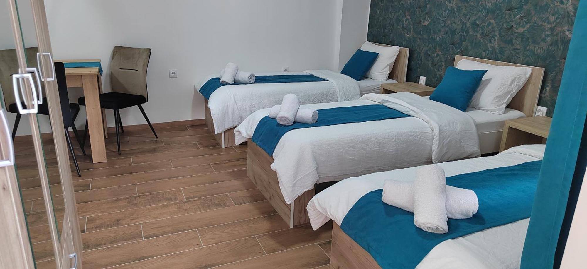 Aparthotel Restoran Orijent 5
